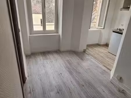 appartement 24m2 à sens