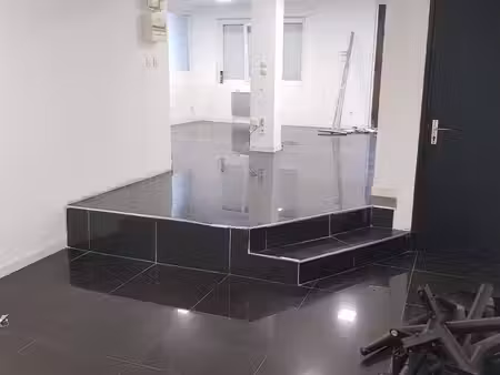 local commercial à louer