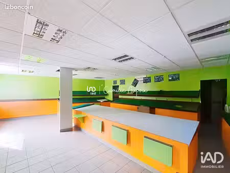 boutique 103 m² amplepuis