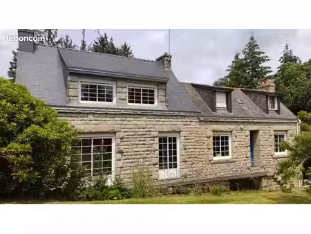 maison 9 pièces 143 m²