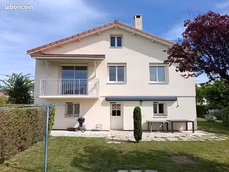 maison 4 pièces de 96 m²