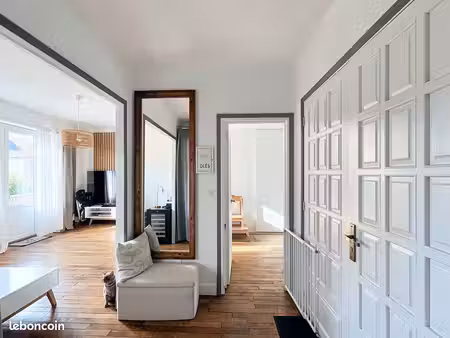 appartement 3 pièces 74 m²