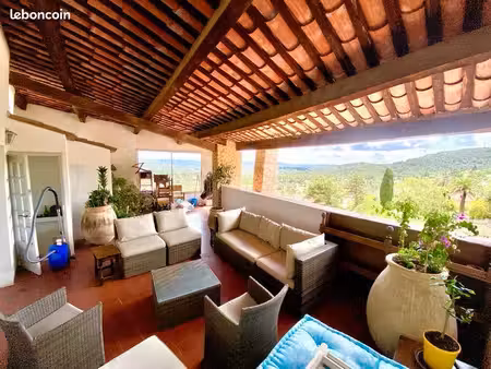 seillans – maison de 136 m² – tropézienne 30 m² avec vue