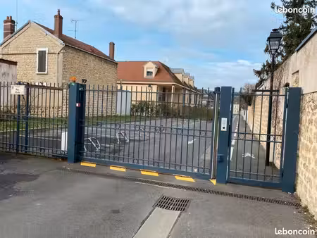 parking l'isle adam