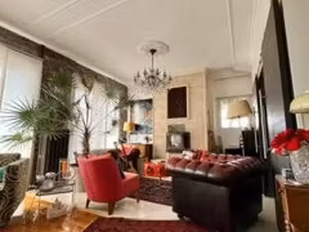 maison ancienne 206m2 plein sud  avec jardin terrasse 4 garages à 5mn du centre-ville