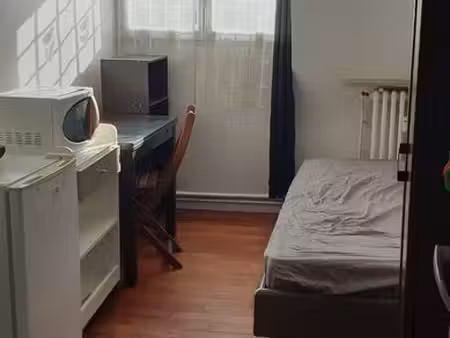 chambre de service meublée pour étudiant/e à louer saint mandé ( porte dorée)