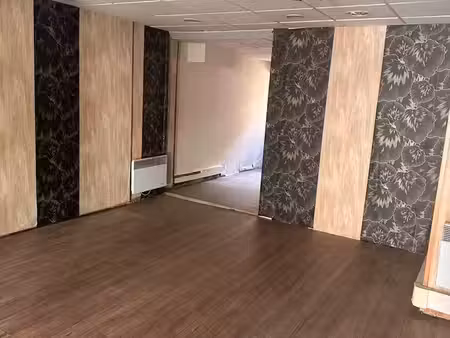 local commercial à louer – hyper-centre de châtenois (88170)