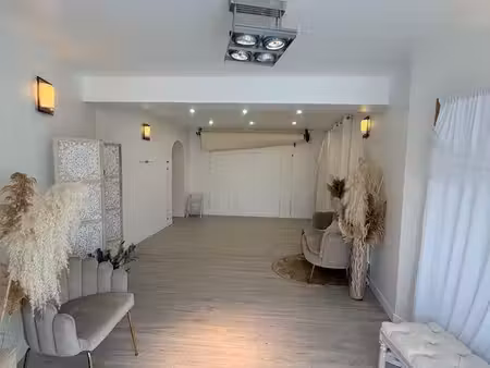 local commercial à louer