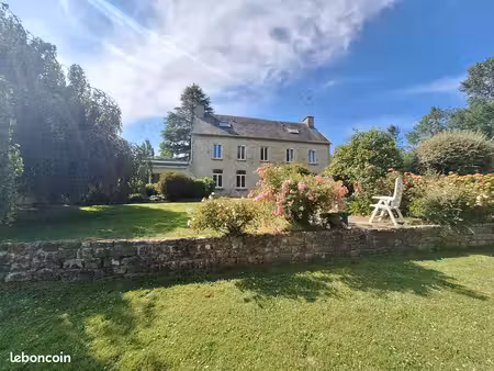 propriété 8 pièces 208 m²