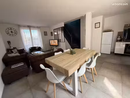 maison 4 pièces 74 m²