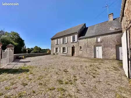 maison 6 pièces 140 m²