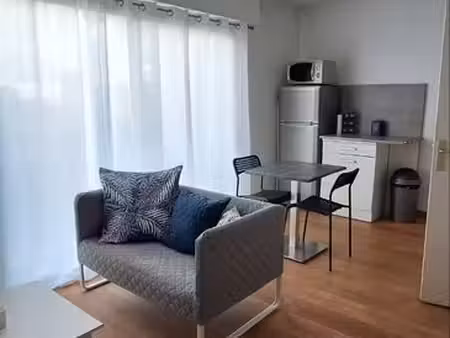studio meublé