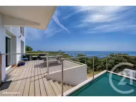appartement 10 pièces 250 m²