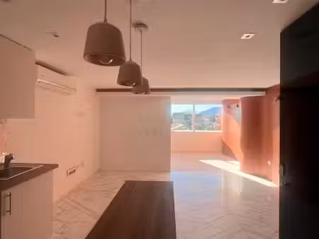 appartement t2 à l'année près de la plage