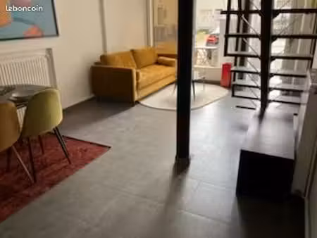 coeur de ville - beau 3 / 4 pièce rénové - 74m²