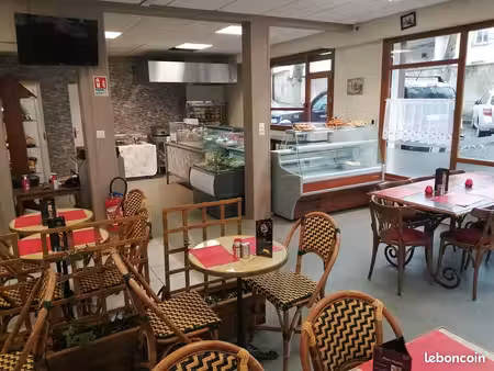 café traiteur restaurant à louer avec option d'achat