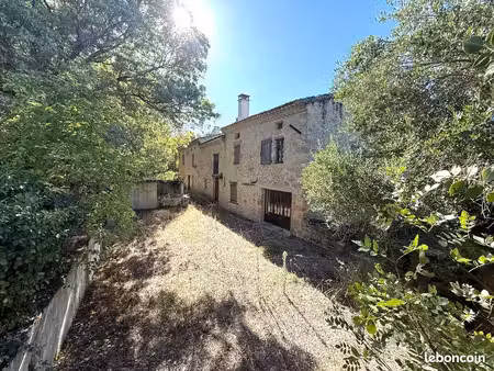 maison en pierres avec jardin clos de 2777 m² | cachet rare et patio intimiste | les cassé