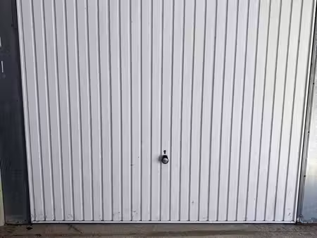 location garage 15 m2 vannes