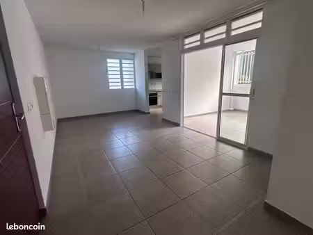 appartement t3 71 93 m² – 2 chambres climatisées – le diamant