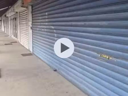 a louer local commercial