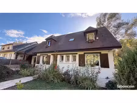 maison 6 pièces 120m2