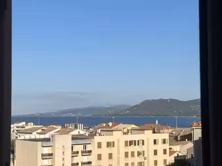location annuelle f4