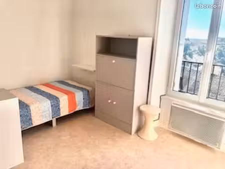studio 20m2 centre ville traversant