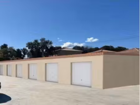 garage à louer