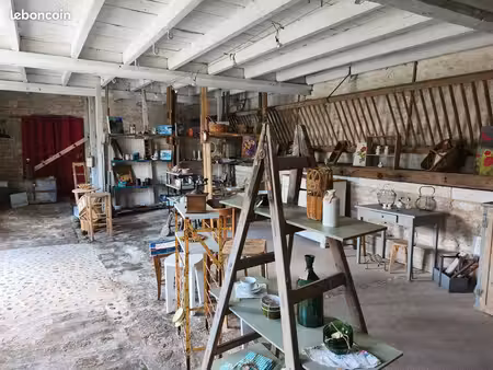 local commercial / atelier à louer