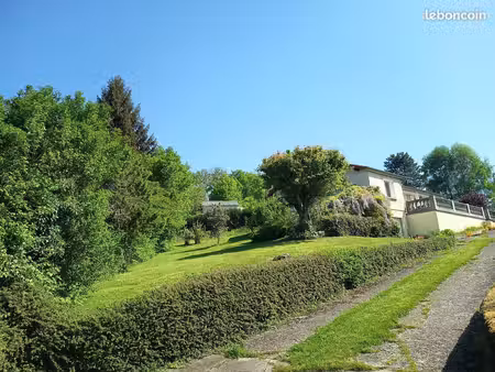 maison lumineuse avec grand terrain dans un secteur prisé de naucelles -116m2