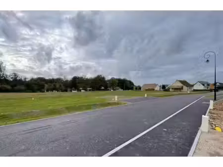 terrain constructible neuf à vendre