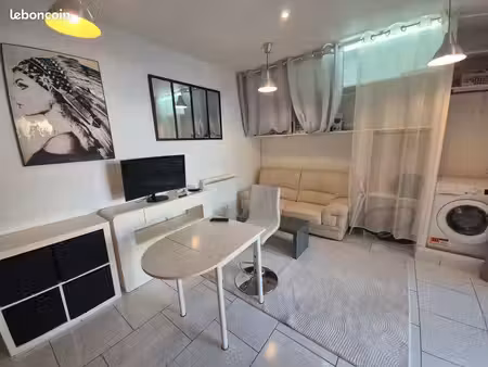 charmant t2 meublé avec terrasse en formule tout inclus sainte savine centre dpe c