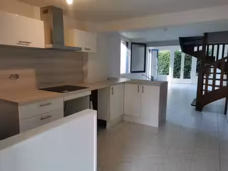 maison de ville à louer