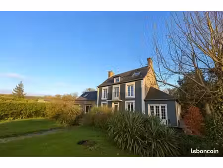 maison 184m2 ——-7000m2 de terrain