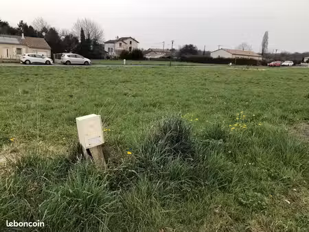 terrain 770 m² saint-claud