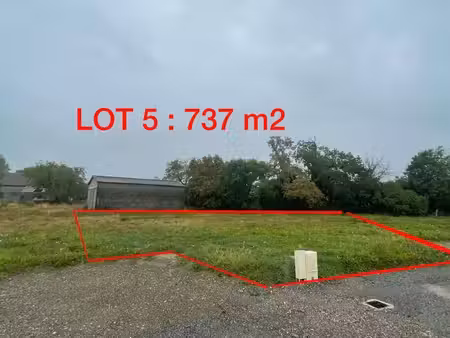 terrain constructible neuf à vendre