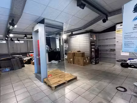 à louer - local commercial d'exception à toulon (boulevard clémenceau) - une adresse strat