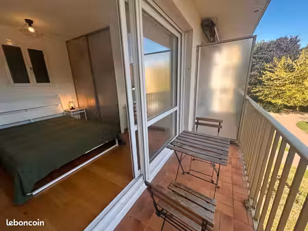 appartement dans résidence calme et sécurisée