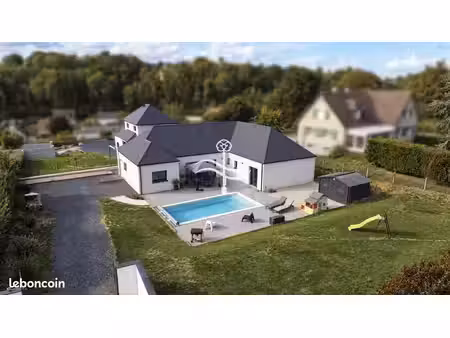 maison 7 pièces 159 m²