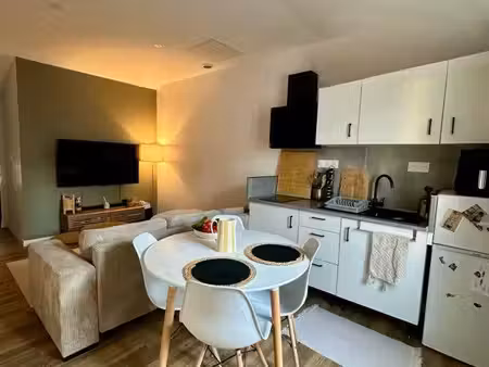 appartement t2 meublé récent - pérignac