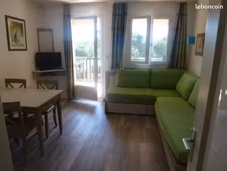 studio meublé valescure res fermé de septembre à juin