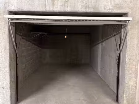 parking à louer