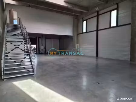 local d'activité 354 m²