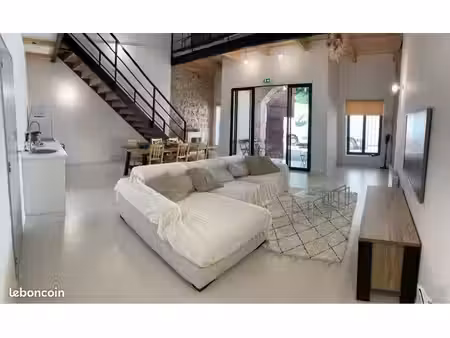 loft meublé 130m2