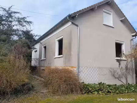 maison 150m2 sur sous sol 90m2 (bien lire l'annonce)