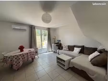 maison à louer dans saint maximin