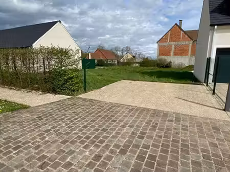 terrain constructible neuf à vendre