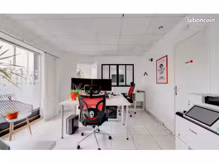 local commercial