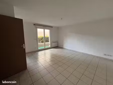 appartement 2 pièces en rdc