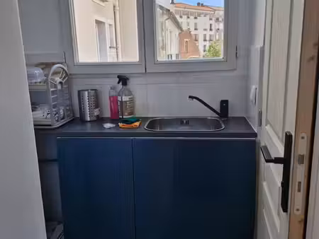 a vendre au studio a asnieres sur seine